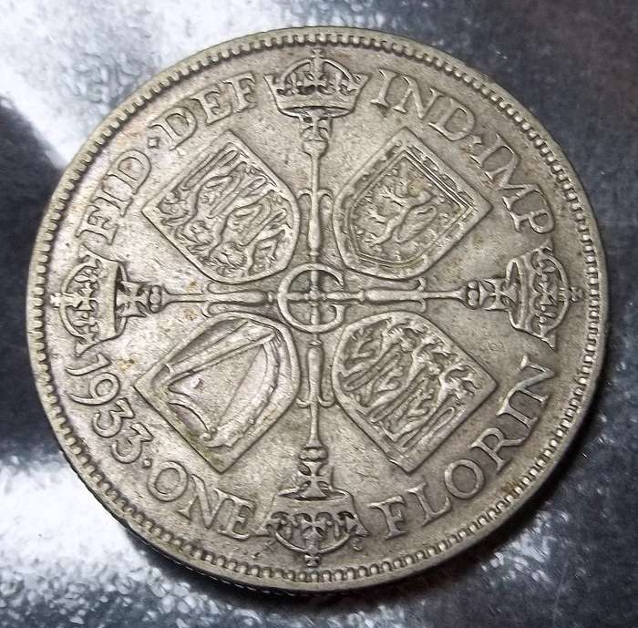 Britain Two Shillings 1933