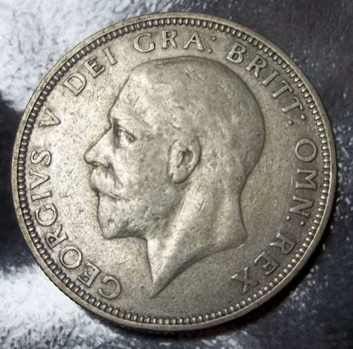 Britain Two Shillings 1933