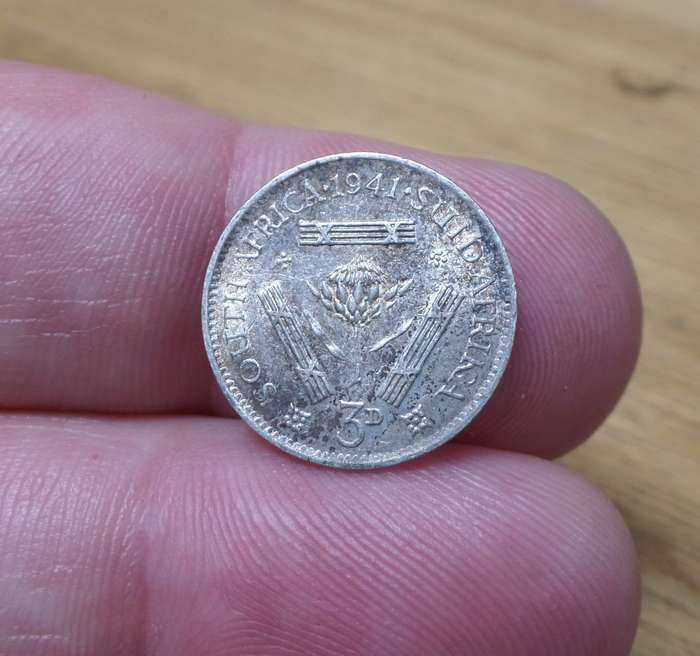 SA Union Threepence 1941 - Nice condition