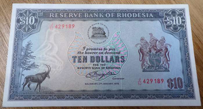 Rhodesia 10 Dollars 1979 - aUNC to UNC condition