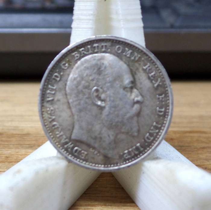 UK 4 Pence 1905 Maundy coin - aUNC condition