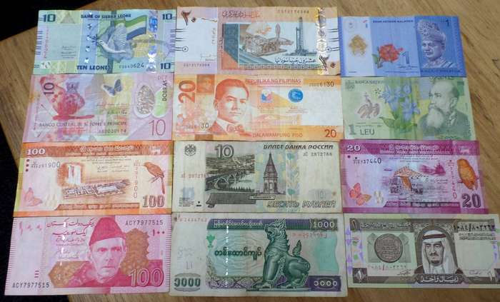 Lot of 12 International bank notes