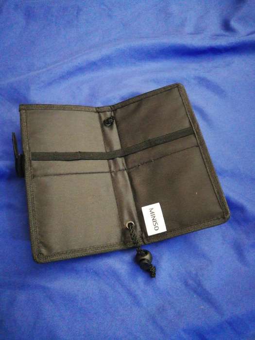 MINISO Black makeup Brush Holder
