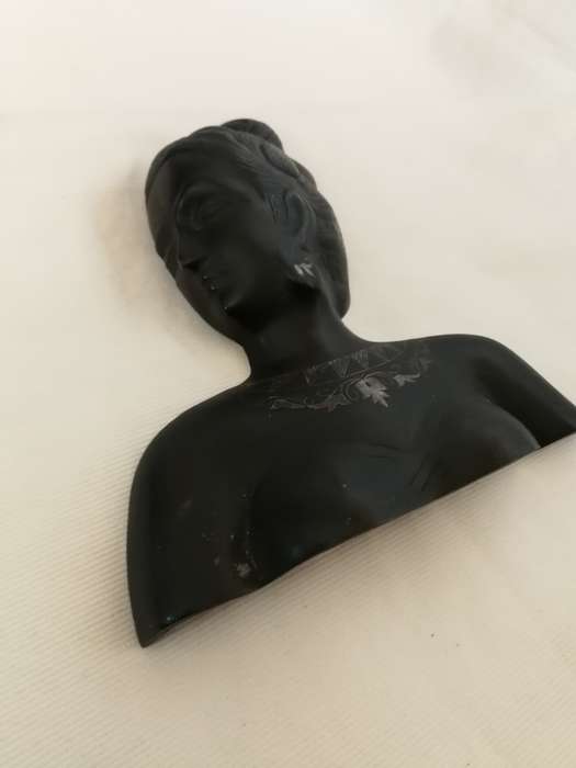 Vintage INDIAN Bidri Metal Sculptual Figure / Wall Hanging of a Lady. With Decorative Silver Inlays