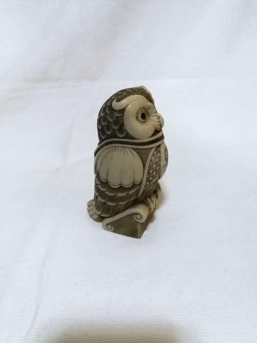 Amazing Artwork! John Biccard Owl Michael Angelo Owl crushed marble sculpture