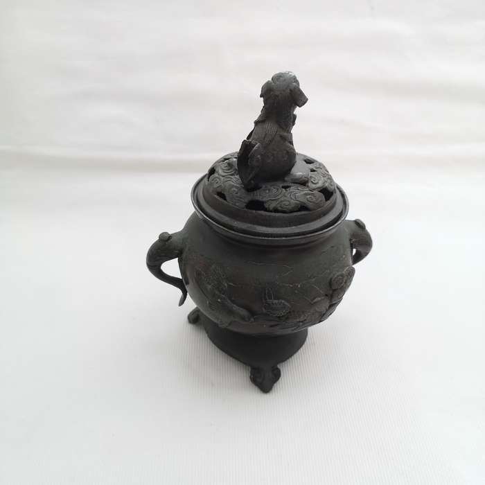 Antique Chinese Bronze Censer / Incense Burner, Foo Dog/Lion on Lid