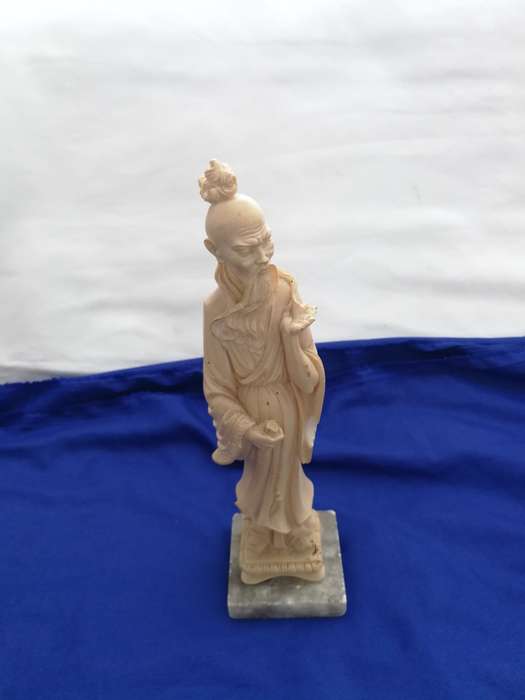 Chinese statue for restoration- Vintage