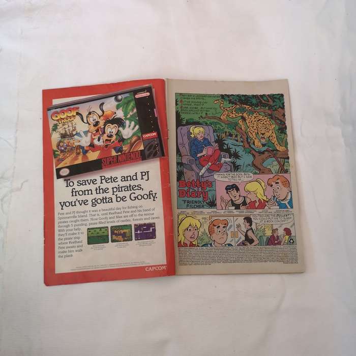 Rare Betty #8-  1993 Archie Comics- Famous Cover