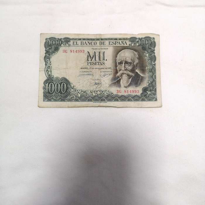 1971 Bank of Spain ~ 1000 Pesetas Bank Note ~ Serial # 3G 814993
