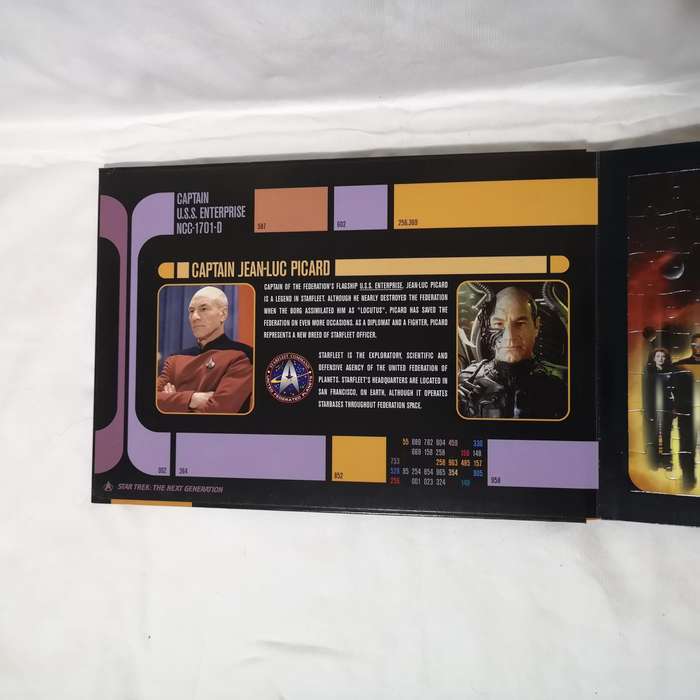 Star Trek Next Generation Jigsaw Puzzle Book (Board Book, 2004)