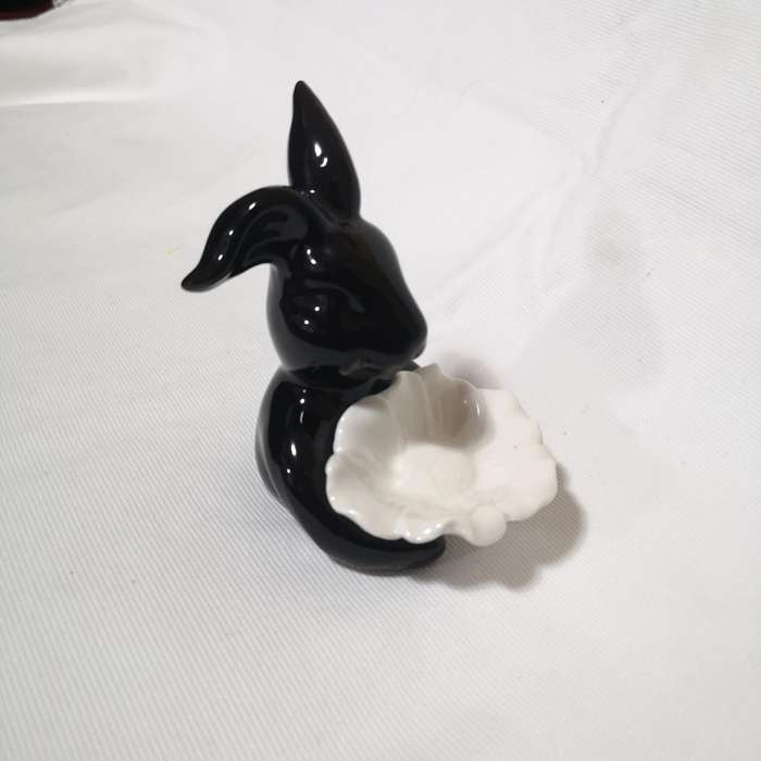 Ceramic Bunny Rabbit Jewellery Holder