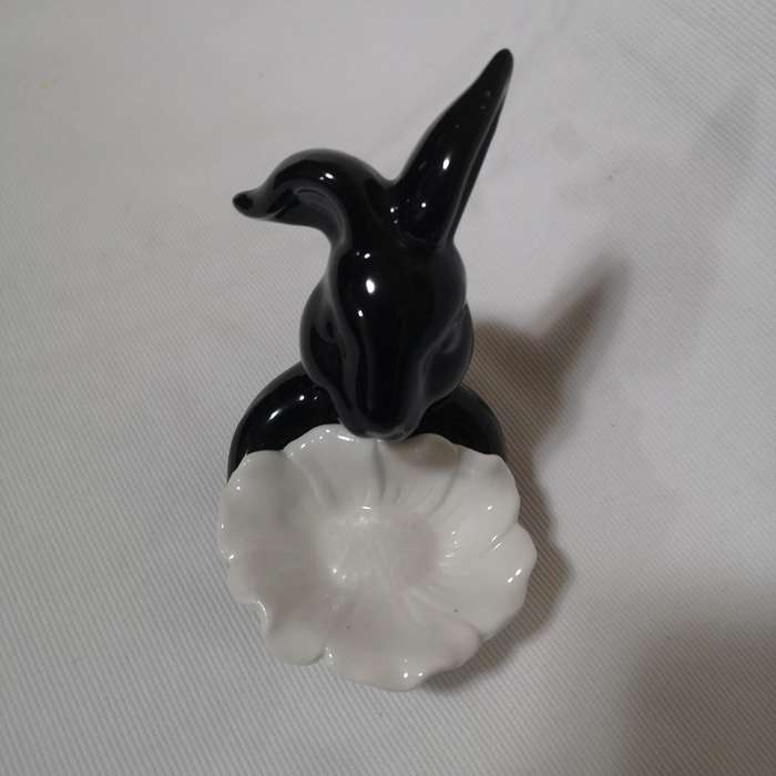 Ceramic Bunny Rabbit Jewellery Holder