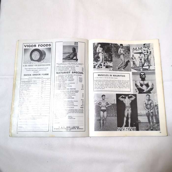 Sept 1972 HEALTH and STRENGTH bodybuilding muscle magazine NABBA GIRLS 9-72 (UK)