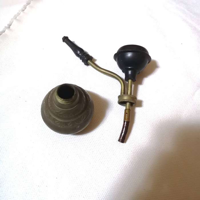 Antique Oriental Brass Pipe Asian Collectable Smoking Pipe
