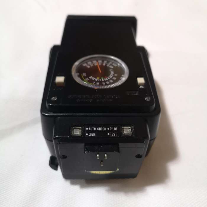 Canon 199A Speedlite Auto TTL Flash- Vintage- Japan