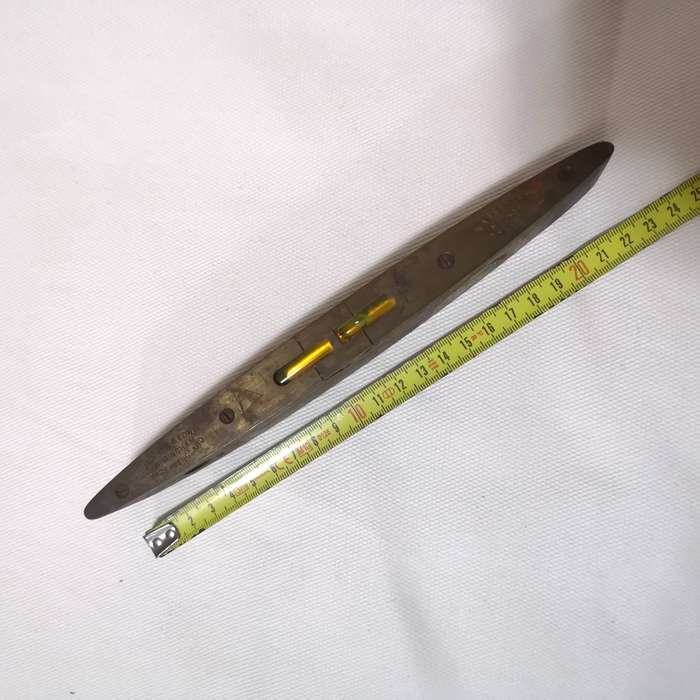 Vintage 9" J Rabone and sons no 1626 brass and wood spirit level- Birmingham England