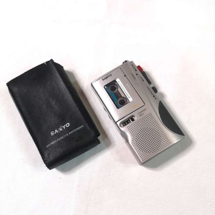 SANYO Trc-530m Microcassette Voice Recorder Handheld Dictaphone 2 Speed- Working