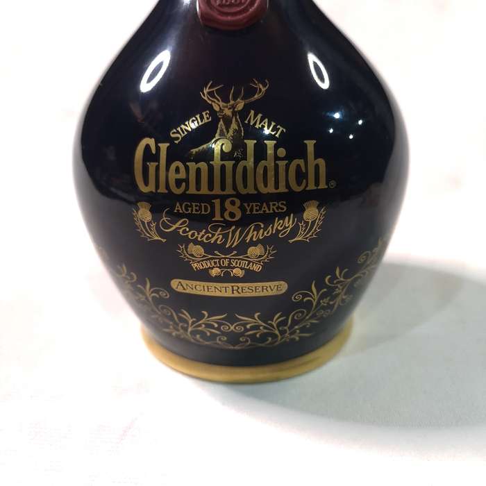 Glenfiddich Single Malt 18 Year Old Ancient Reserve Scotch Whisky Decanter Empty