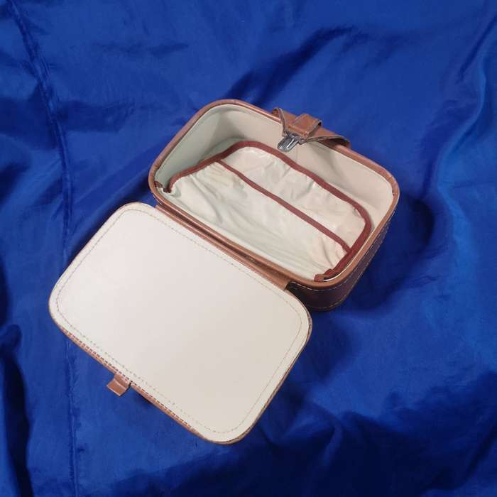 Vintage Travel Toiletries Box