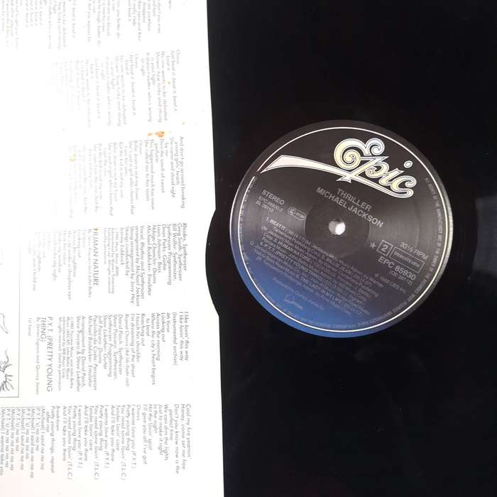 Michael Jackson Thriller 1982 Original Produced by Quincy Jones. LP