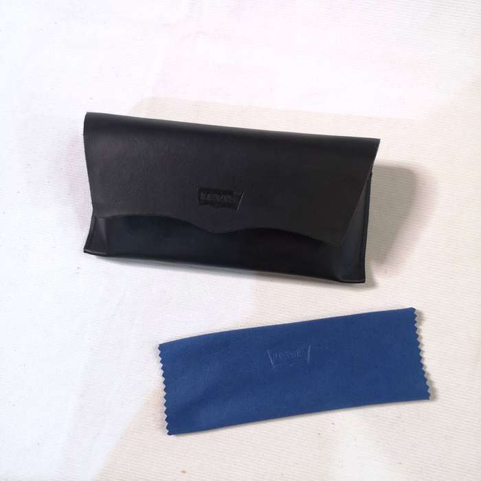 Levi's Black Faux Leather Glasses/ Sunglasses Soft Case 16.5cm with cloth