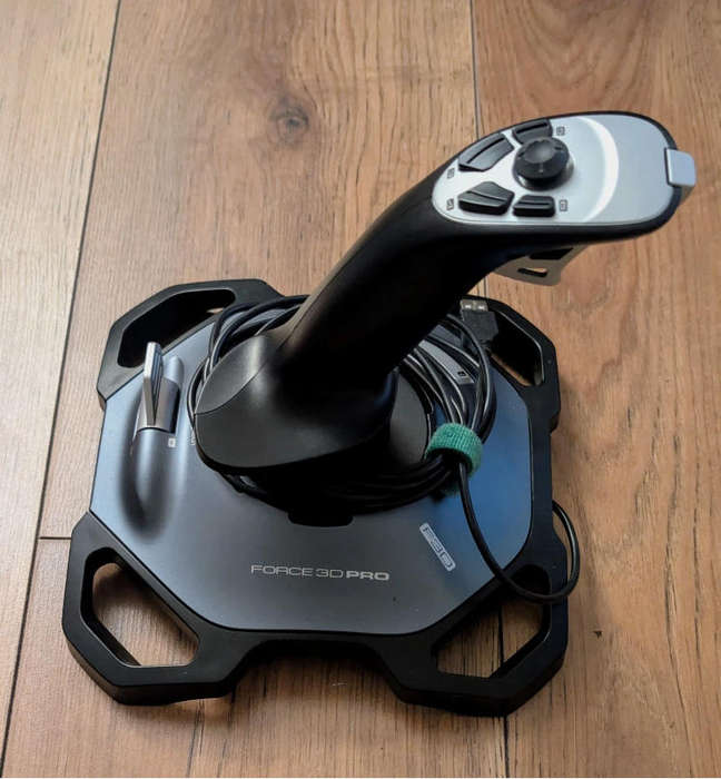 Force 3d PRO Precision Engineered Force Feedback Joystick - Logitech, Tested