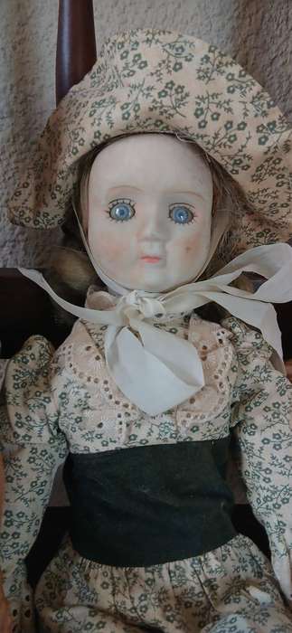 Vintage 1930s40s Doll  47cm, Blue Glass Eyes, Original Dress & Bonnet
