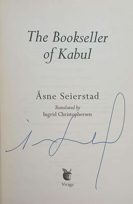 (signed) The Bookseller of Kabul ~ Asne Seierstad