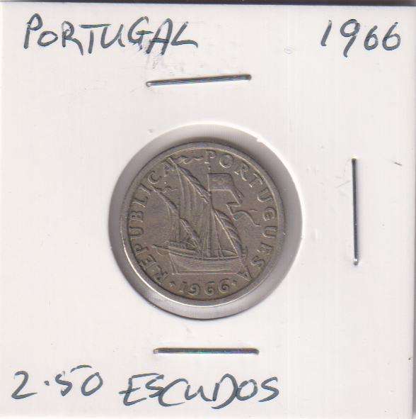 PORTUGAL 2.5 ESCUDOS 1966  IN COIN FLIP