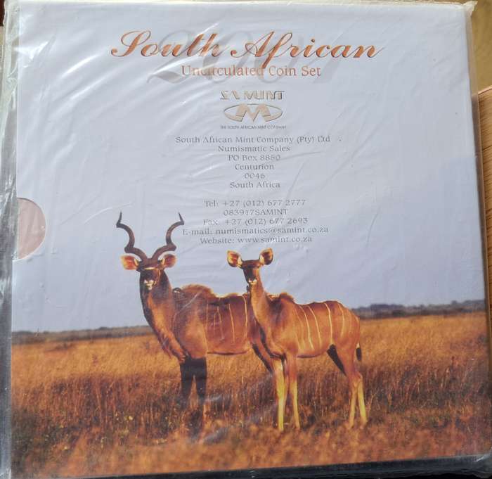REPUBLIC OF SOUTH AFRICA - 2001 Circulation set of Uncirculated coins - STILL IN SEALED MINT PACKET
