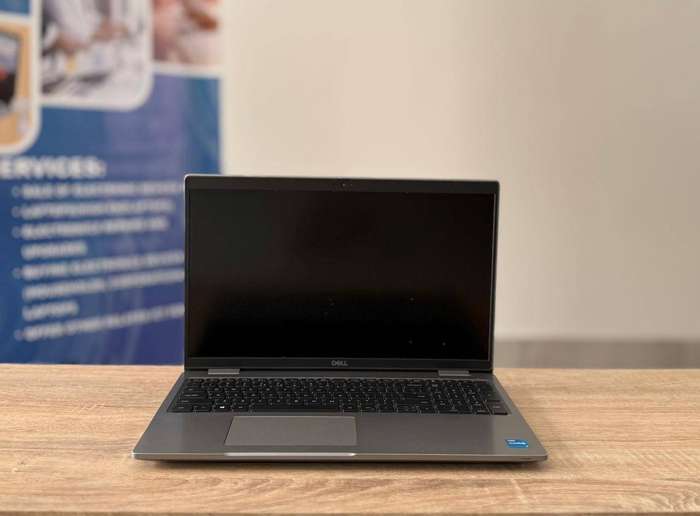Dell Latitude 5520 , intel Core i5vPro - 1135CPU, 11th Generation