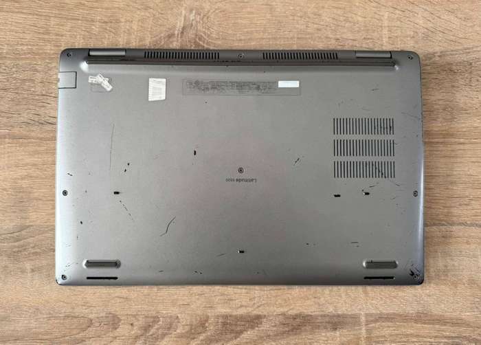 Dell Latitude 5520 , intel Core i5vPro - 1135CPU, 11th Generation