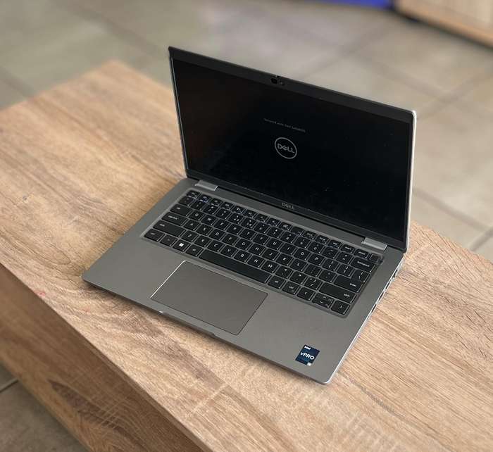 Dell Latitude 5430 , intel Core i5vPro - 1245CPU, 12Th Generation (TouchScreen)