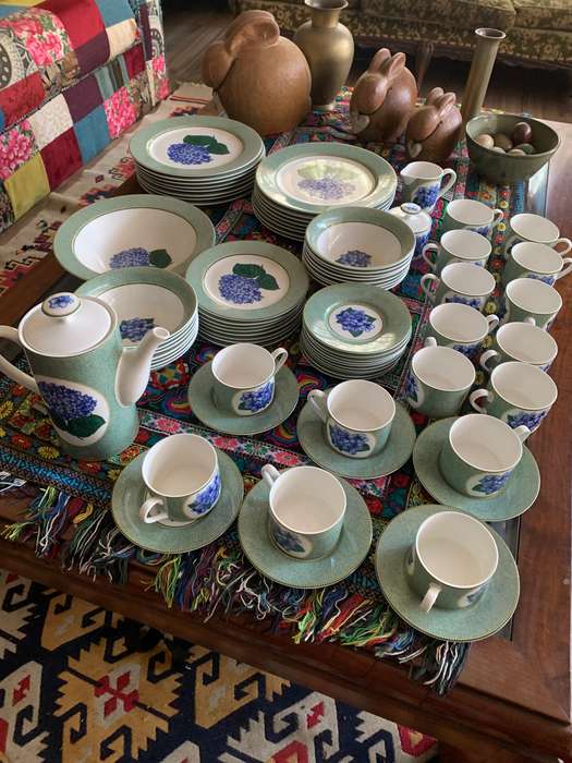 Saint James Complete Crockery Set - Vintage
