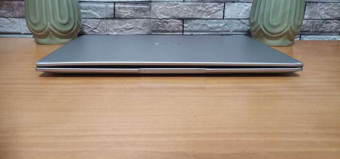 Huawei Matebook_11th gen i5_512GB SSD_1920x1080_10 Hour Battery