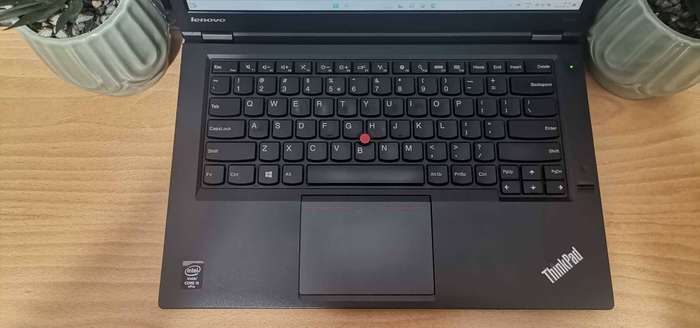 Lenovo i5 4CPUs_256gb SSD_8gb Ram_Windows 11