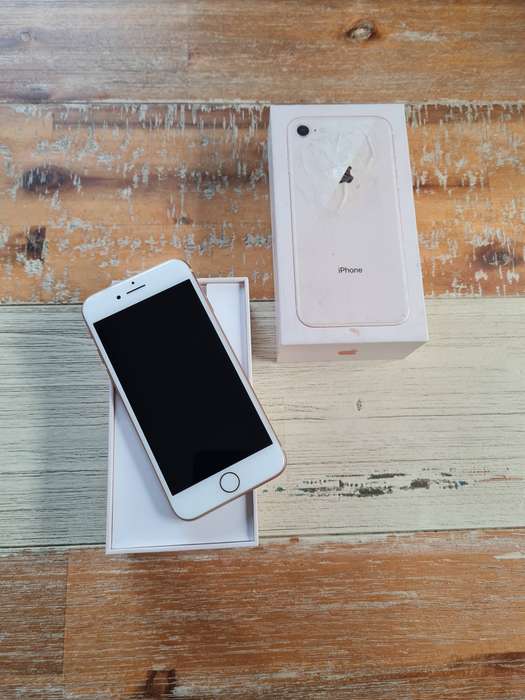Apple iPhone 8 64GB Gold
