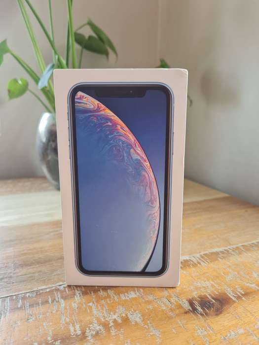 Apple iPhone XR 128GB Blue