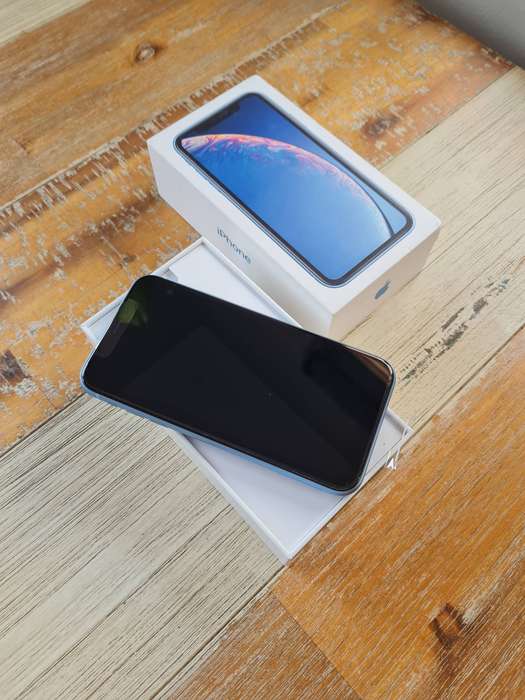 Apple iPhone XR 128GB Blue