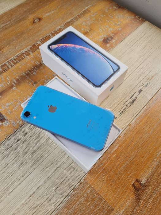 Apple iPhone XR 128GB Blue