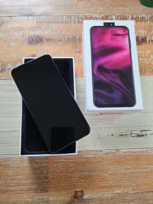 Hisense H50 Zoom 128GB Black Pearl