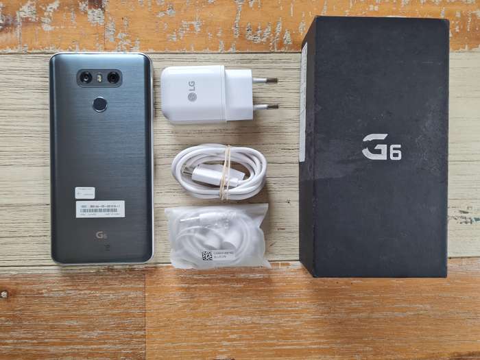LG G6 32GB Ice Platinum