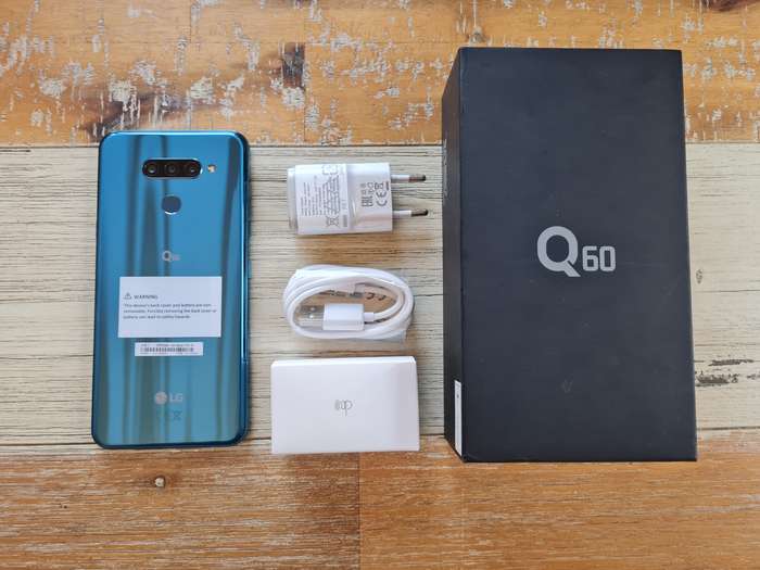 LG Q60 64GB Blue