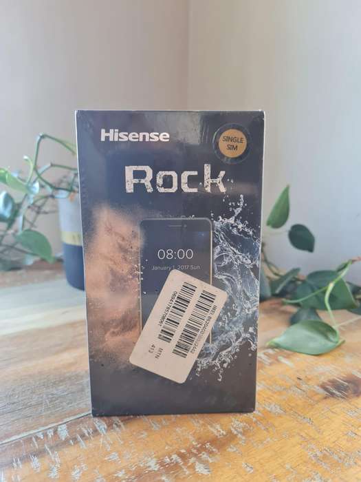 Hisense Rock 32GB Black Gold