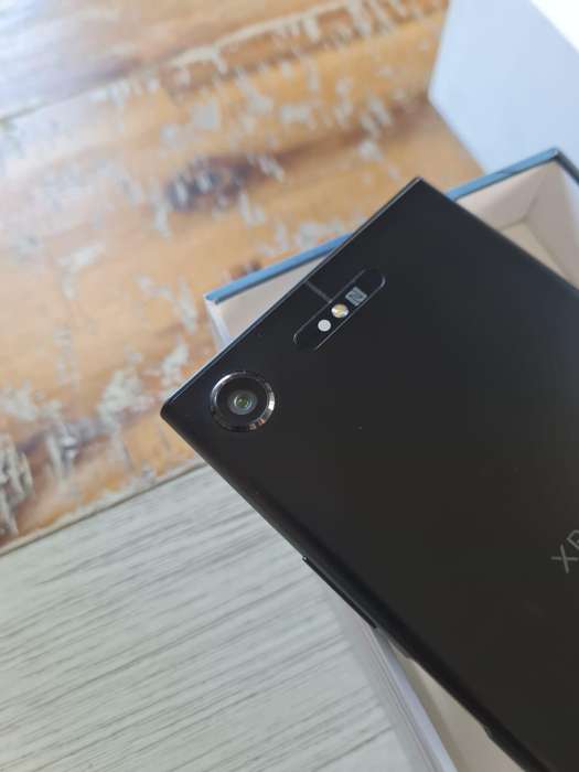 Sony Xperia XZ1 64GB Black