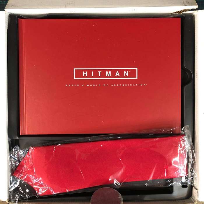 COLLECTOR"S EDITION: Hitman Xbox ONE | Used Accessory