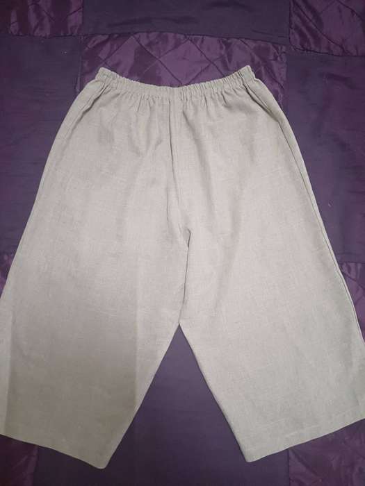 Ladies 3/4 Pants (Size M/L)