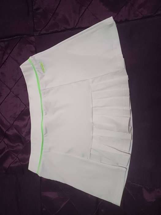 Girl Skirt Maxed (Size 13-14years)