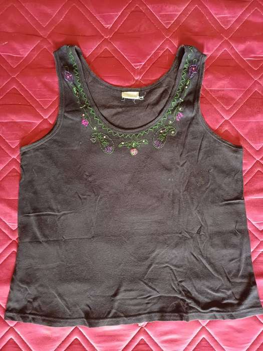Ladies Top (Size XL)
