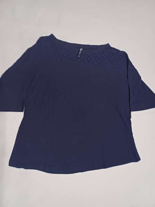 Ladies Top Oakridge (Size 16)